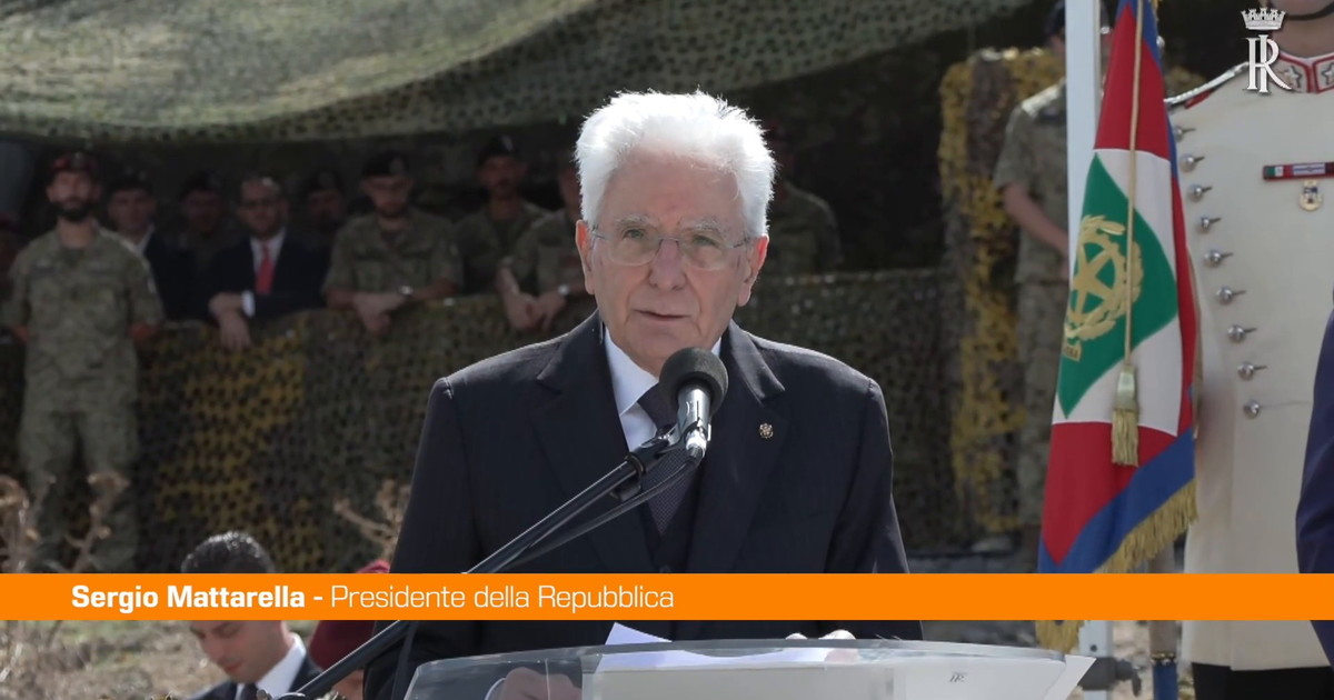 Mattarella "La difesa deve fondarsi su strumenti militari avanzati"