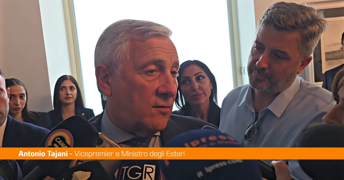 Napoli, Tajani "A ottobre tavolo con il centrodestra per definire il candidato"
