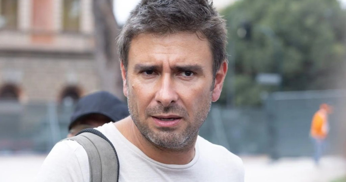 Di Battista “Sto meglio e finalmente sono a casa”
