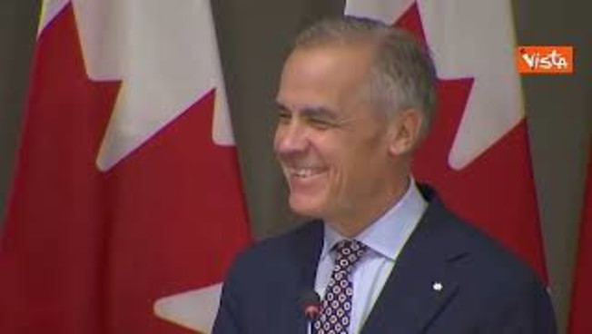 carney canada imita gesto delle mani a fisarmonica di trump la sala scoppia a ridere da Iltempo.it carney canada imita gesto delle mani a fisarmonica di trump la sala scoppia a ridere