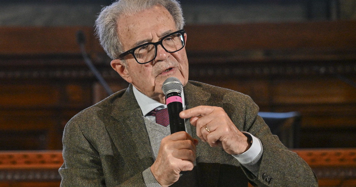 prodi attacca l afd partito razzista cos236 distrugger224 l unione europea da Iltempo.it prodi attacca l afd partito razzista cos236 distrugger224 l unione europea