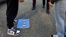 Croupier, finti giocatori e vedette: sgominata la banda delle tre campanelle a Roma