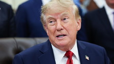 Retromarcia alla Casa Bianca: Trump sospende l'operazione militare anti-Houthi