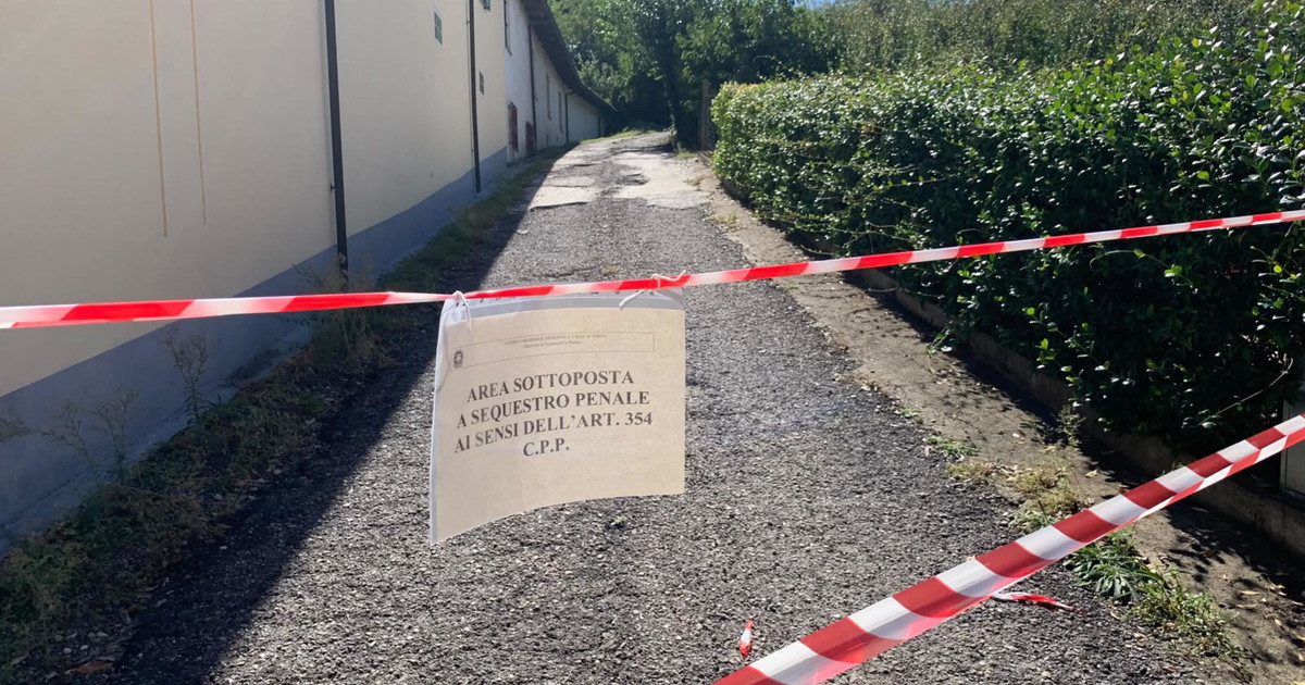 Indagato per aver sparato al ladro: "&Egrave; distrutto, gli &egrave; caduto il mondo addosso"