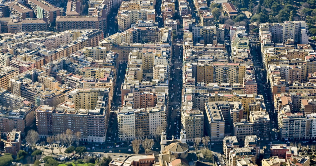 case troppo care e traffico cos236 sempre pi249 romani fuggono dalla capitale da Iltempo.it case troppo care e traffico cos236 sempre pi249 romani fuggono dalla capitale