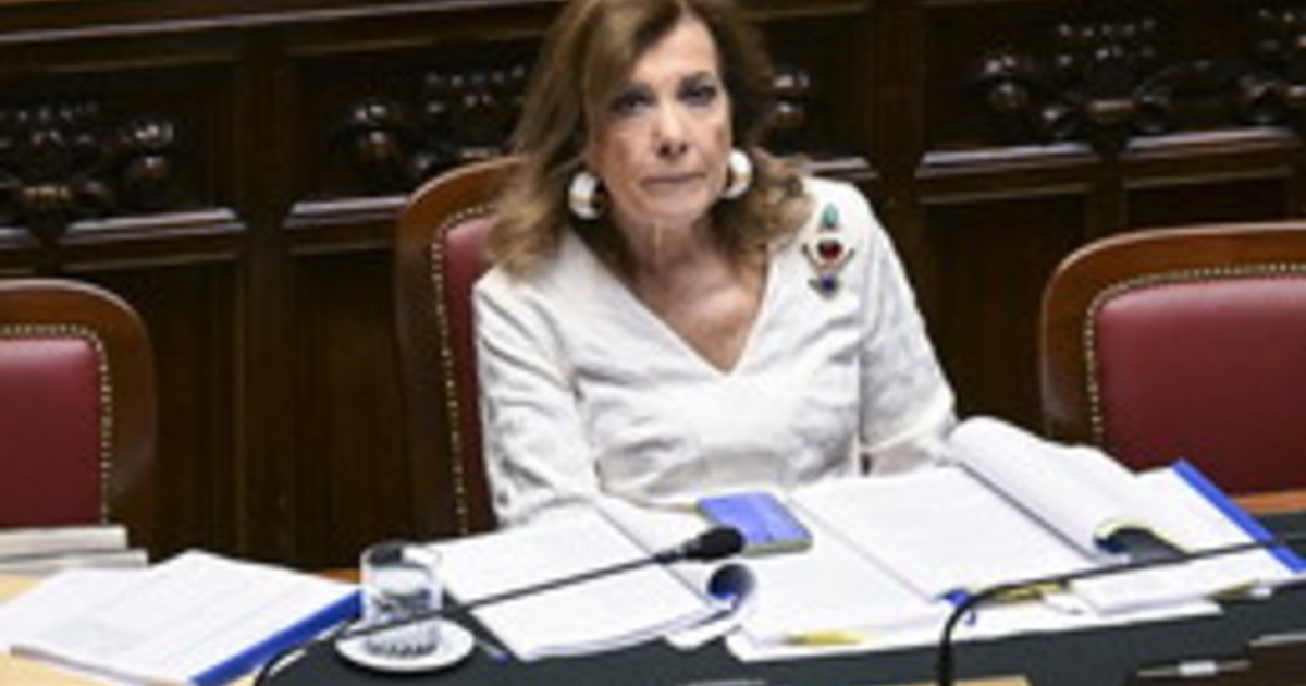 Casellati: "Semplificazione priorità politica anche per l'Europa, l'Italia c'è"