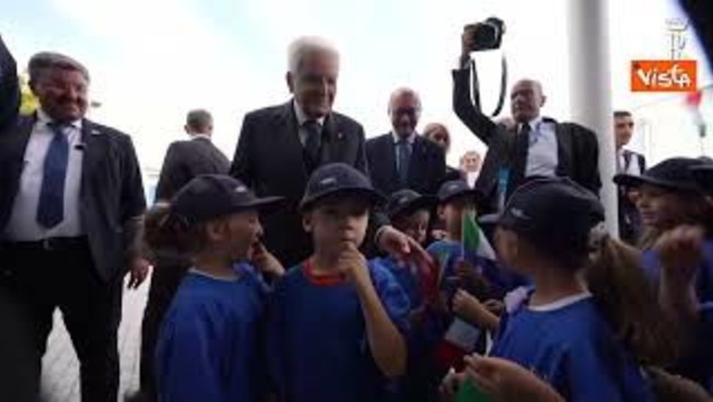 i bambini di amatrice a mattarella rimettiamo il s236 alla fine dell inno da Iltempo.it i bambini di amatrice a mattarella rimettiamo il s236 alla fine dell inno
