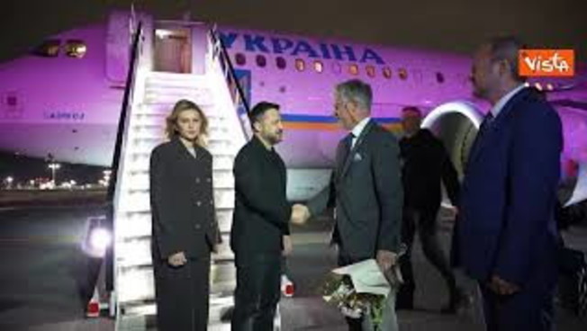 Zelensky con la First Lady Olena arriva a New York per l'Assemblea Onu