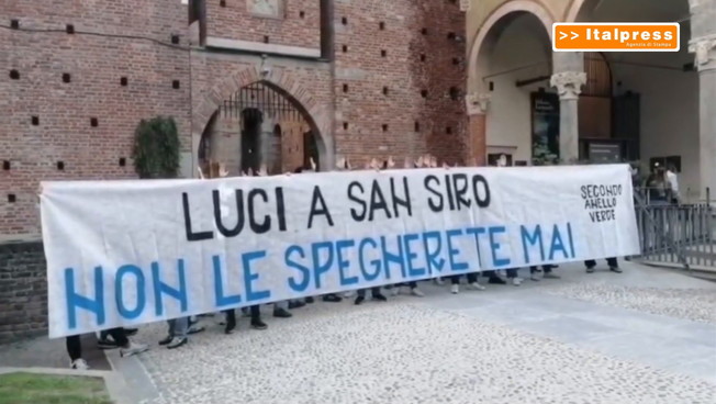 Stadio Milano, tifosi dell'Inter 'Giù le mani da San Siro'